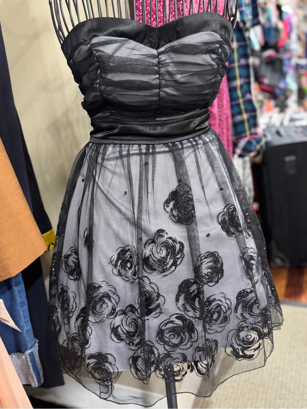 My Michelle Black and Gray Strapless Floral Tulle Party Dress